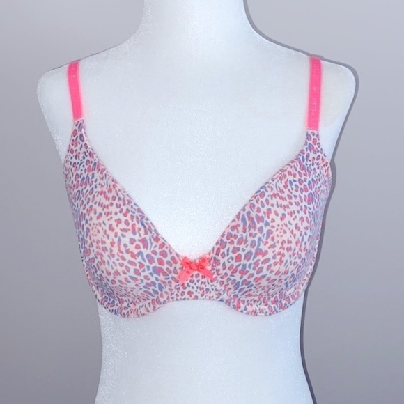 NWT Victoria’s Secret perfect coverage T-shirt bra - Picture 2 of 7